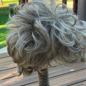 PAULA YOUNG Stylish Women's Wig /Costume